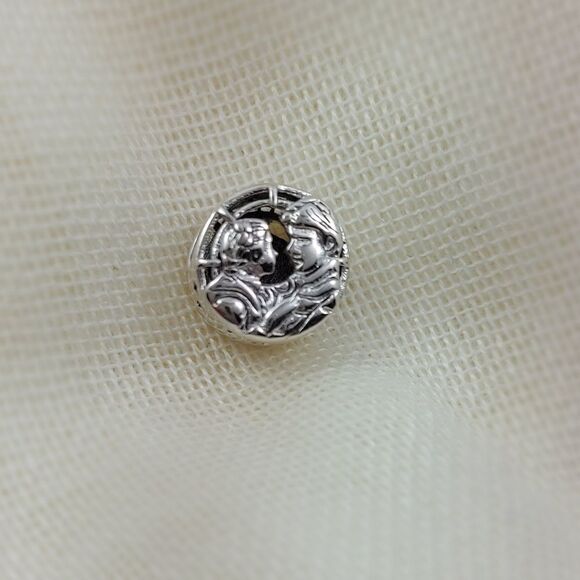 925 Silver Han Solo & Leia Charm - Picture 6 of 7